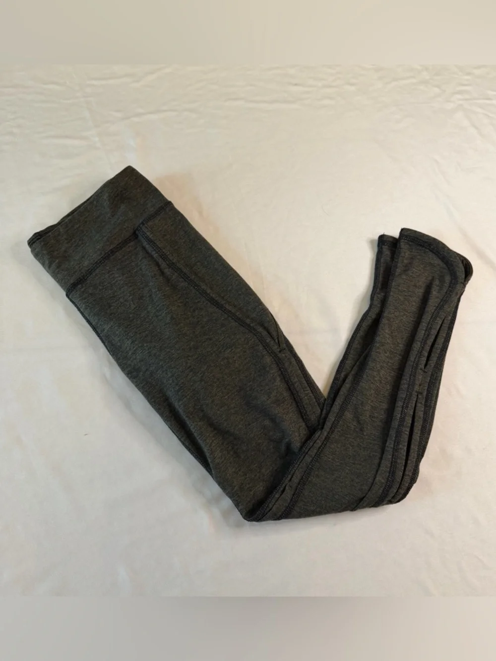 Free People Movement Women’s XS Heather Green Cropped Active Yoga Leggings‎